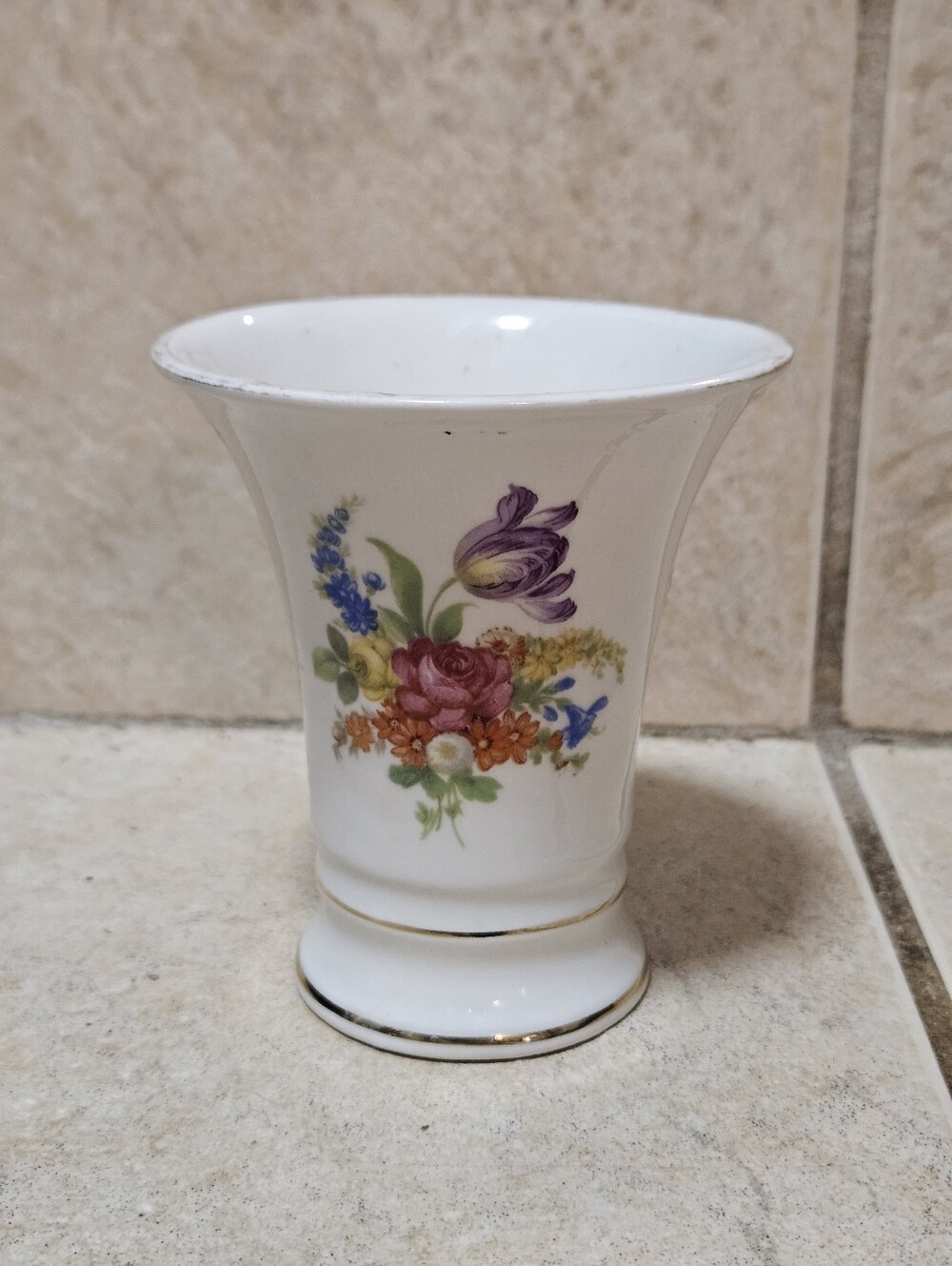 Schumann Arzberg Bavaria Germany Floral Vase - Trumpet Shape Gold Gilt Hand Pain
